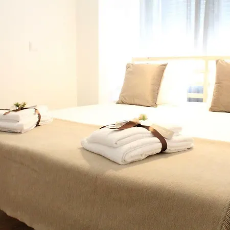 & Cozy Flat Apartment *